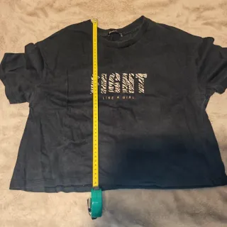 Camiseta Stradivarius Fight Like A Girl