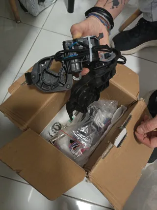 Kit Espejos Plegables Jeep Cherokee 16-24