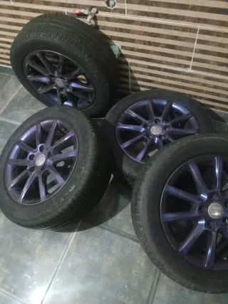 Llantas Seat 16 con Ruedas Michelin