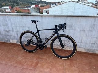 Bicicleta de carretera Megamo Raise 09 AXS talla M