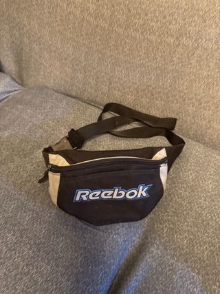 Riñonera Reebok negra y gris