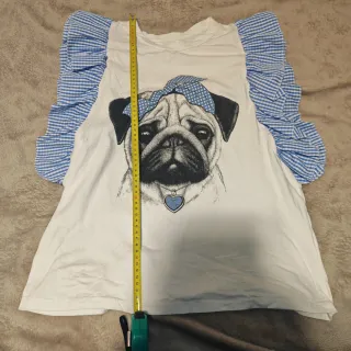 Camiseta con estampado de perro Pug