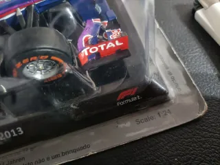 Maquetas F1 1:24: 2 Mercedes y 1 Red Bull