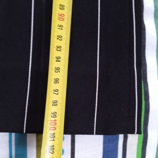 Pantalón rayas acampanado negro y blanco