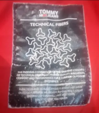 Plumas Tommy Hilfiger azul