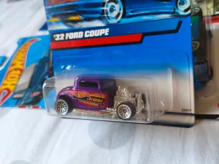 Hot Wheels - '32 Ford Coupe - #195 '00