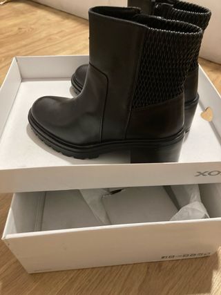 Botines Geox Negros Tacon Ancho Talla 37