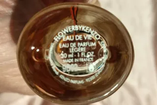 Perfume Flower by Kenzo Dorado