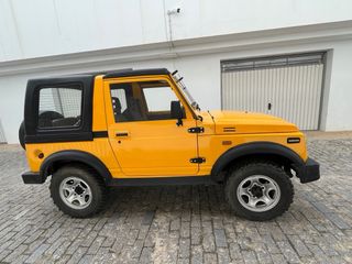 Suzuki Santana SJ413Samurai 1988