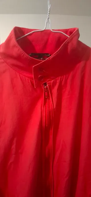 Chaqueta Baracuta Roja