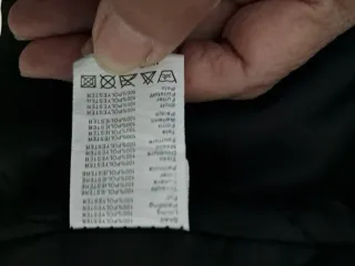 Cappotto donna nero con cappuccio