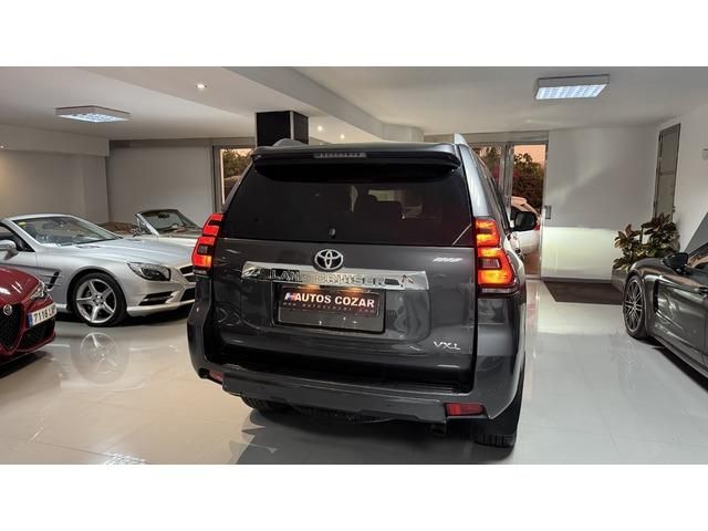 Toyota Land Cruiser 2.8 D-4D VXL Auto 130 kW (177 CV)