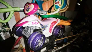 Moto Quad Eléctrica Infantil 6V,25 euros negociabl