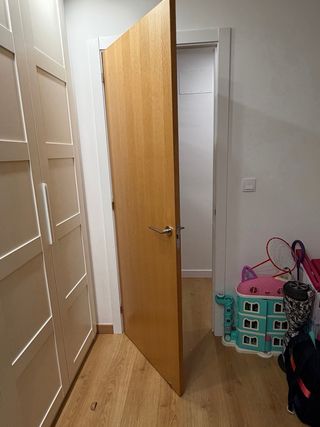 Puertas roble buen estado Medidas: 72x204