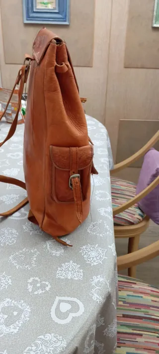 Mochila de cuero auténtico