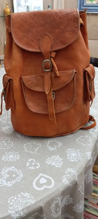 Mochila de cuero auténtico