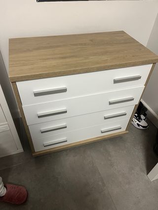 Cama Abatible con Armario y Estanterías