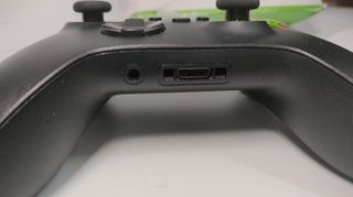 Original - Mando Xbox 1914 Negro