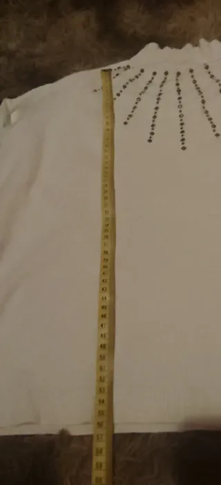 Jersey blanco tachas talla M