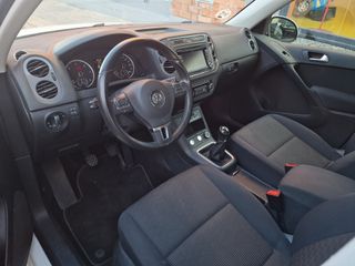Volkswagen Tiguan 2.0TDi 110cv Acabado Cross