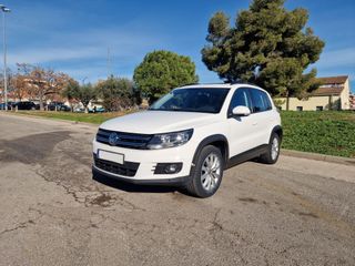 Volkswagen Tiguan 2.0TDi 110cv Acabado Cross
