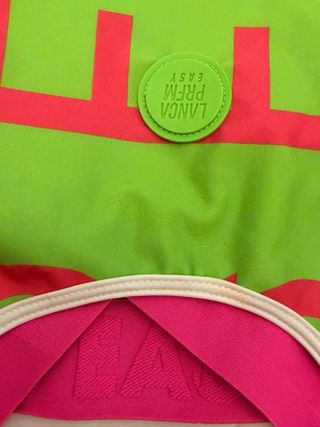 Crop top verde y rosa marca brasileña original