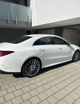 Mercedes-Benz cla 220 AMG LINE