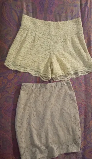 Falda y short de encaje beige/blanco