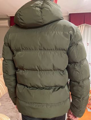 Chaqueta Tommy Hilfiger caqui acolchada