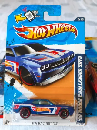 Hot Wheels - '08 Dodge Challenger SRT8 - HW Racing