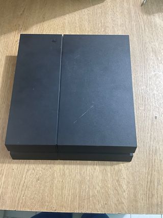 PS4 Fat + NBA 2K22 + Controller