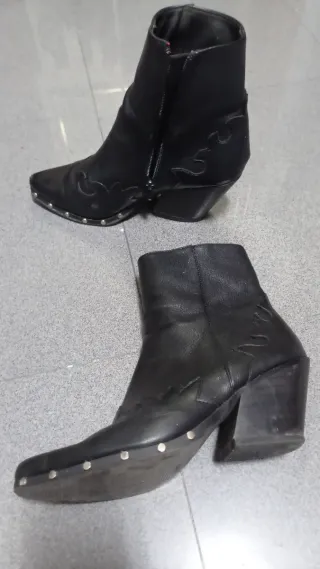 Botines piel mujer negros