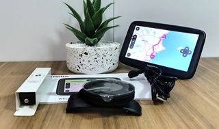 TomTom VIA 52 GPS ( Completo de Europa 2025 )