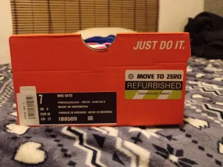 Zapatillas de fútbol sala Nike rosas