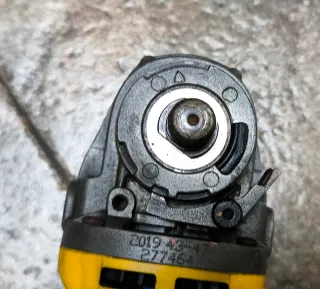 Amoladora Radial DEWALT e4157