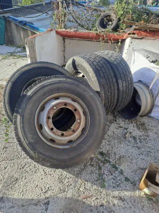 Llantas y neumáticos de camión Medidas 285/70R19.5