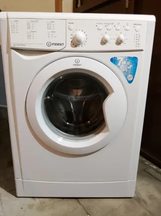 Lavadora Indesit 7kg A+