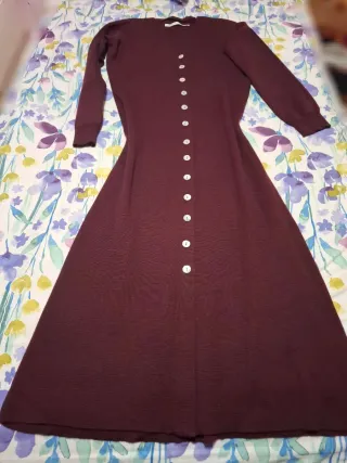 Vestido Zara granate Botones Largo