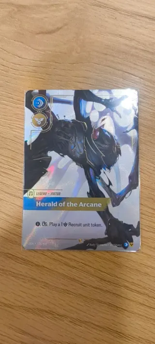 Riftbound Viktor, Herald of the Arcane Showcase v2
