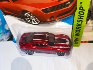 Hot Wheels - 2013 Chevy Camaro Special Edition