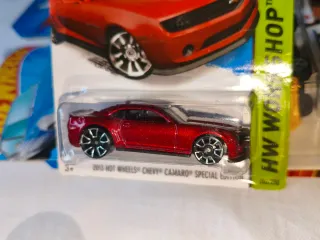 Hot Wheels - 2013 Chevy Camaro Special Edition
