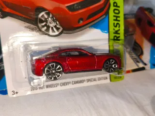 Hot Wheels - 2013 Chevy Camaro Special Edition