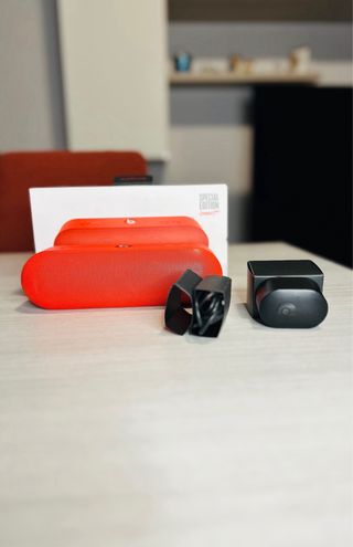 Beats Pill+ (PRODUCT)RED Special Edition