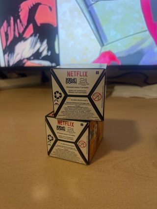 2, 6 Colección Stranger Things x McDonald's