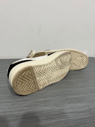 Zara Sneakers Donna N. 37