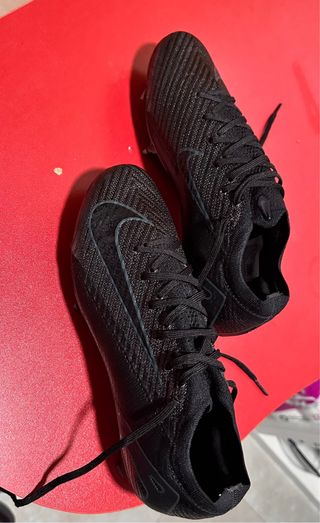Botas de fútbol Nike Talla 7 (40) Nuevas