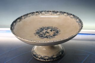 Antigua vajilla Terre de Fer. HB & Cie. Loza mayólica.