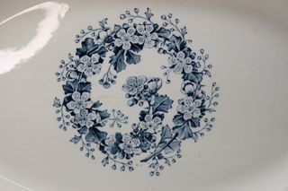 Antigua vajilla Terre de Fer. HB & Cie. Loza mayólica.