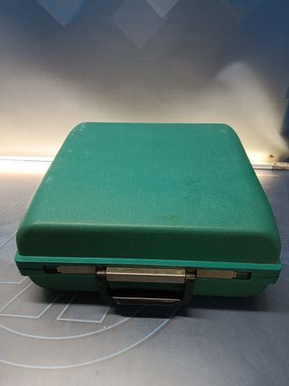 Máquina de escribir olivetti studio 45 con caja verde, buen estado, original