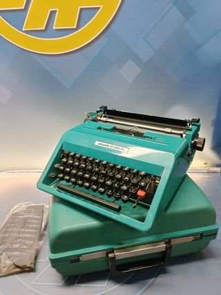 Máquina de escribir olivetti studio 45 con caja verde, buen estado, original